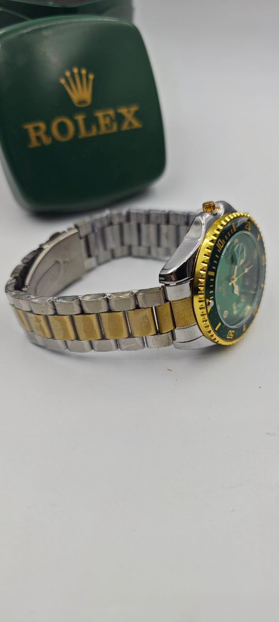 ROLEX KİLİT ALTI MARKA LOGOLU ÇİFT RENK İÇİ YEŞİL SUBMARİNA SAAT