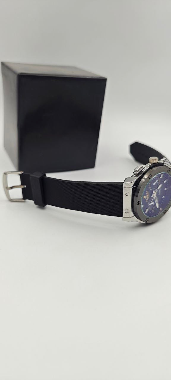 HUBLOT PLASTİK KORDON SİYAH SAAT