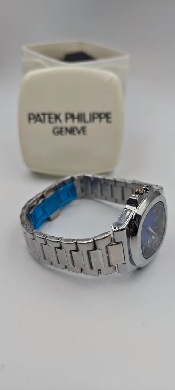 PATEK PHİLİPPE EŞREF TEK LACİVERT SAAT