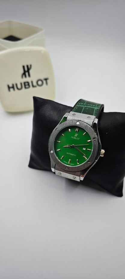 HUBLOT GENEVE PLASTİK KORDON YEŞİL SAAT