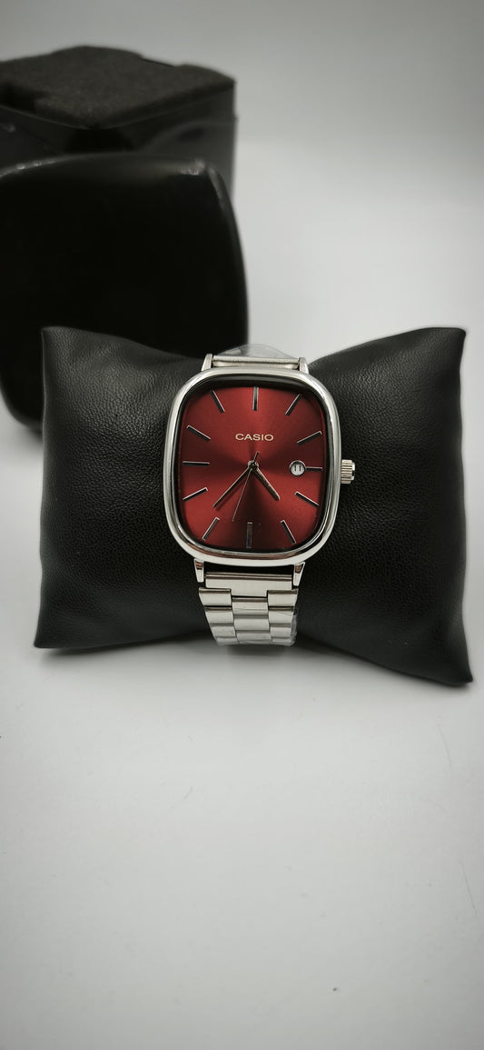 CASİO VİNTAGE DIŞI GÜMÜŞ İÇİ KIRMIZI SAAT