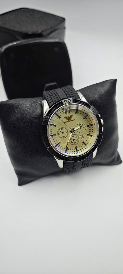 EMPOROİ ARMANI BEYAZ SAAT