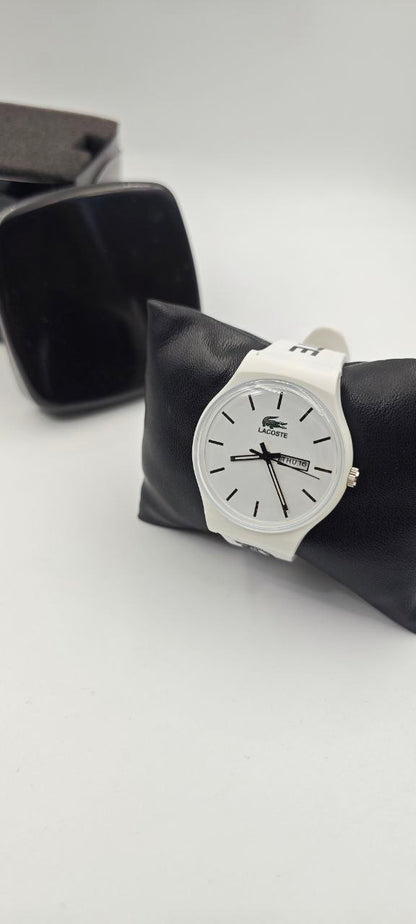LACOSTE BEYAZ SLİKON SAAT