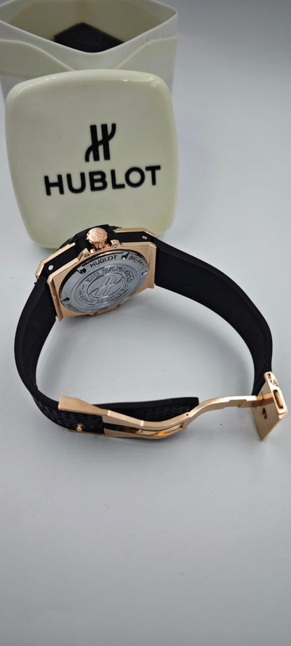 HUBLOT GENEVE KARBON SAAT