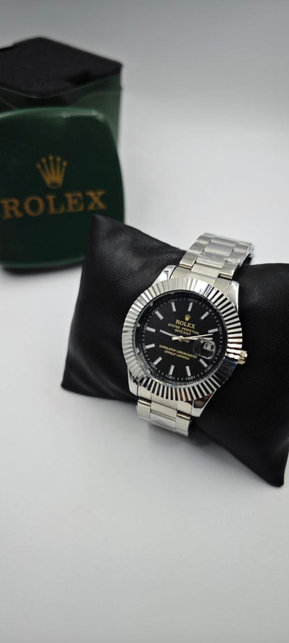 ROLEX DIŞI GÜMÜŞ İÇİ SİYAH SAAT
