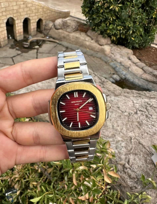 PATEK PHİLİPPE ÇİFT RENK İÇİ KIRMIZI SAAT